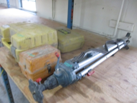 Quantity of Lasers, Tripod