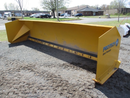 Pro-Tech SP16L Snow Pusher With Rubber Edge