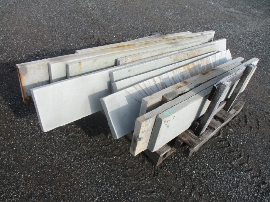 Quantity of 2" Bluestone Treads