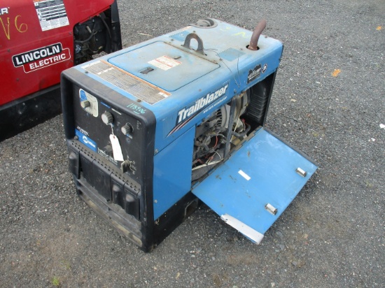 Miller Trailblazer 325 Welder/Generator