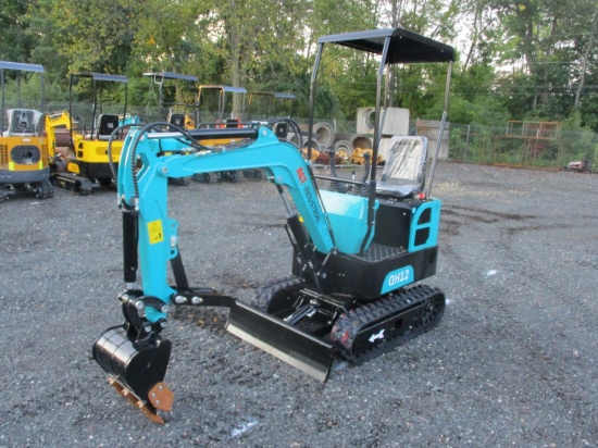 2023 AGT QH12 Mini Excavator