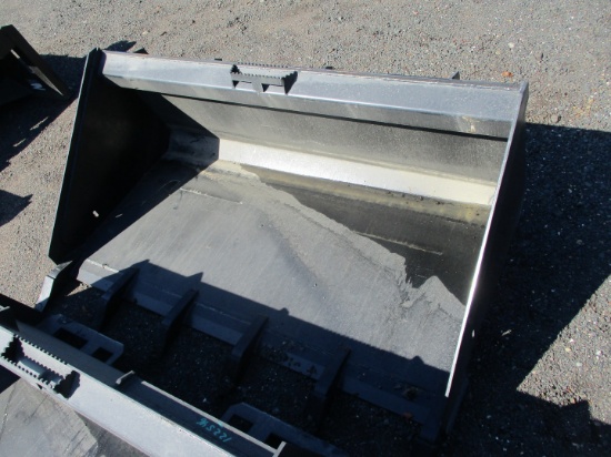 60" Bucket With Teeth