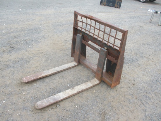 36" Bobcat Forks