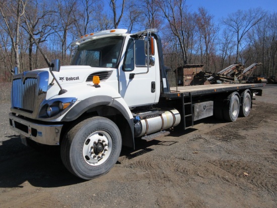 2017 International 7500 T/A Rollback Truck