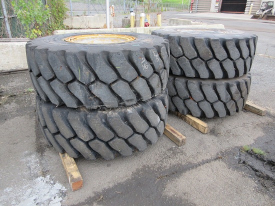 (4) TRIANGLE 20.5R25 RADIAL WHEEL LOADER TIRES