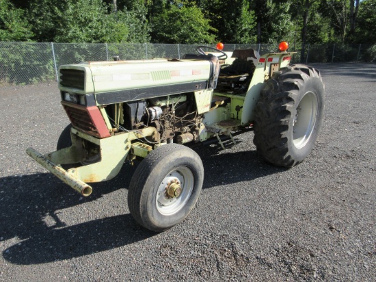 CASE INTERNATIONAL 585 TRACTOR