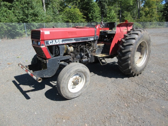 CASE INTERNATIONAL 585 TRACTOR
