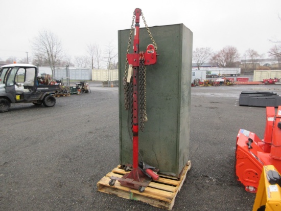 BLACKHAWK HYDRAULIC FRAME STRAIGHTENING MACHINE