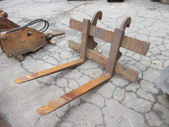 CATERPILLAR 48" FORKS