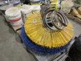 QUANTITY OF SWEEPER BRISTLES