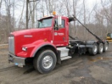 2003 KENWORTH T800 TRI/A ROLLOFF TRUCK