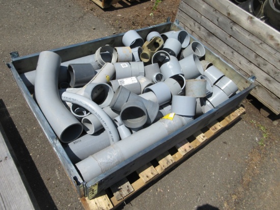 QUANTITY OF ASSORTED PIPE FITTINGS