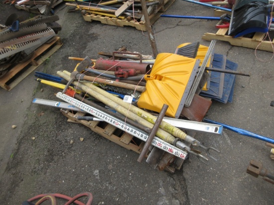 QUANTITY OF ASSORTED HAND TOOLS