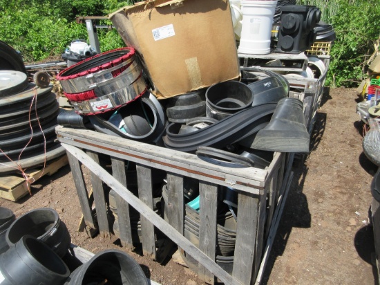 QUANTITY OF ASSORTED FERNCOS AND PIPE FITTINGS