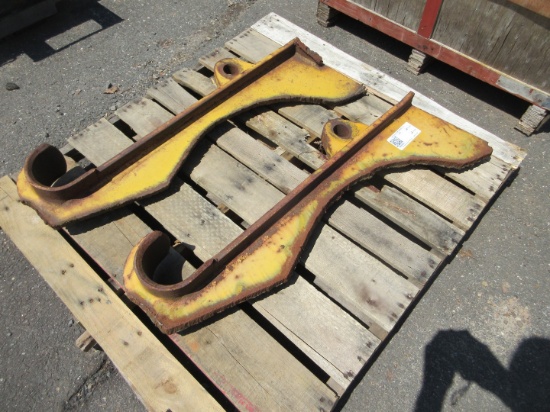 CATERPILLAR/BALDERSON COUPLER MOUNTING EARS