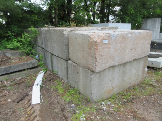 (12) CONCRETE MAFIA BLOCKS