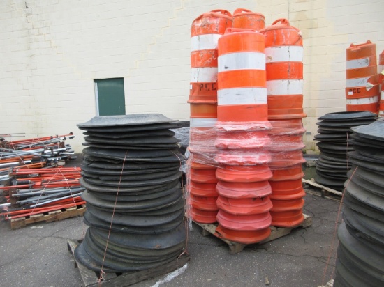 QUANTITY OF TRAFFIC BARRELS