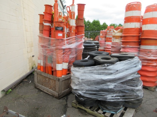QUANTITY OF CANDLESTICK TRAFFIC CONES