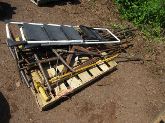 QUANTITY OF ASSORTED HAND TOOLS,