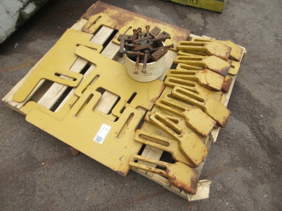 QUANTITY OF CATERPILLAR SOIL COMPACTOR DRUM SCRAPERS
