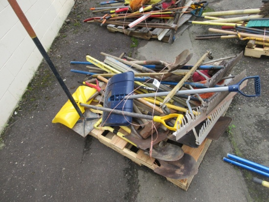 QUANTITY OF ASSORTED HAND TOOLS