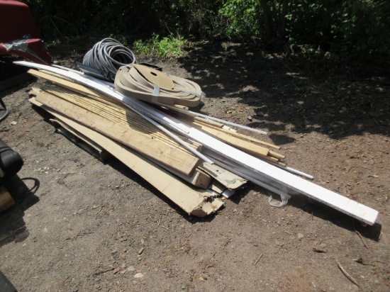 QUANTITY OF ASSORTED BUILDING MATERIALS