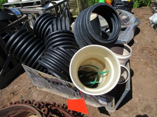 QUANTITY OF ASSORTED PIPE FITTINGS