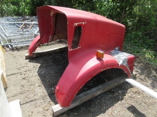 KENWORTH T800 TRUCK HOOD