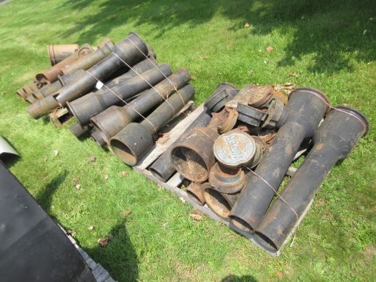 QUANTITY OF CAST IRON PIPE FIXTURES