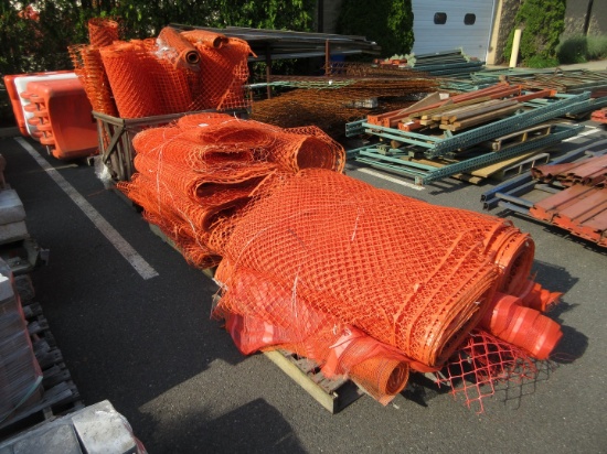 QUANTITY OF ORANGE CONSTRUCTION FENCE