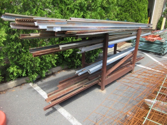 QUANTITY OF ASSORTED STEEL SIGN POSTS