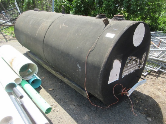 1000 GALLON STEEL STORAGE TANK
