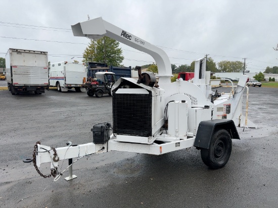 ALTEC TOW BEHIND WOOD CHIPPER