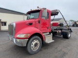 2005 PETERBILT 335 S/A HOOKLIFT TRUCK