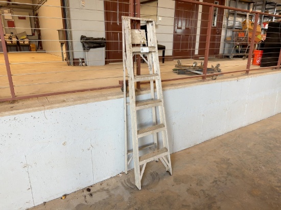 6' Aluminum Stepladder