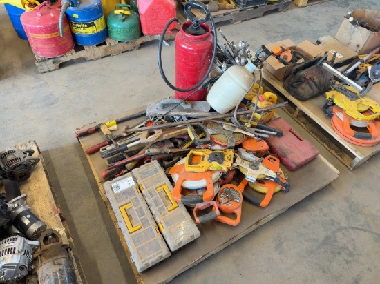 ASSORTED TOOLS AND CHALK LINES