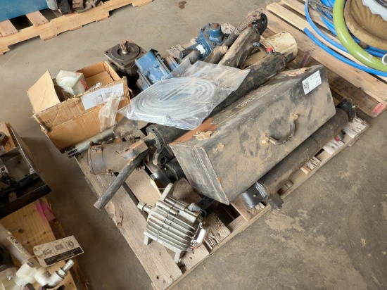 QUANTITY OF ASSORTED PARTS