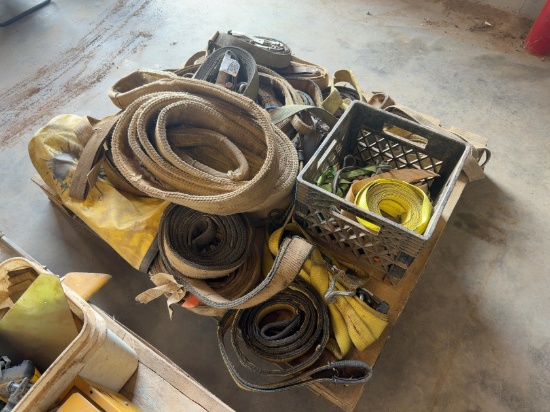 Quantity Of Assorted Straps And Lifting Slings
