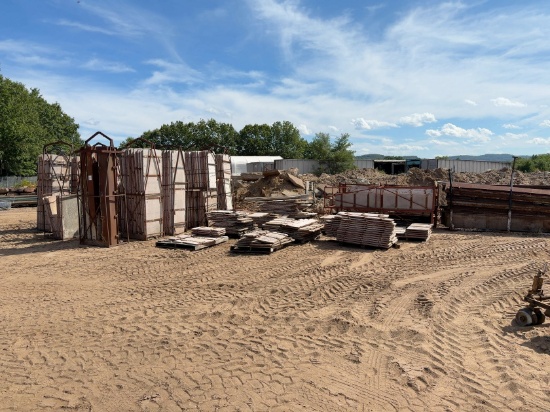 LARGE QUANTITY OF CONCRETE FORMS