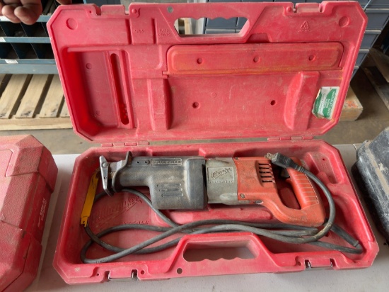 MILWAUKEE ELECTRIC SAW