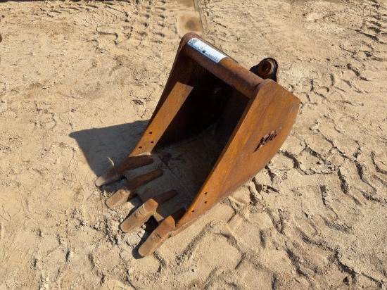 TAG 18" EXCAVATOR BUCKET WITH TEETH