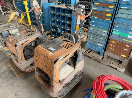 MIKASA MVH-408GH REVERSIBLE PLATE COMPACTOR