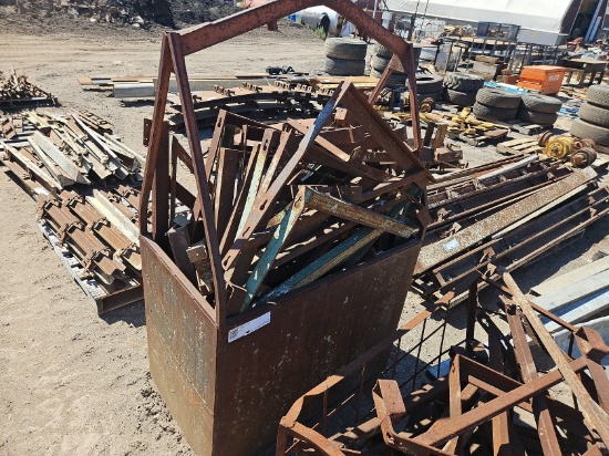QUANTITY OF CONCRETE STAGING