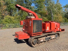 2011 MORBARK M20R TRACKED WOOD CHIPPER