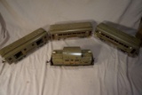Lionel 318 Super Motor Train with 3 cars