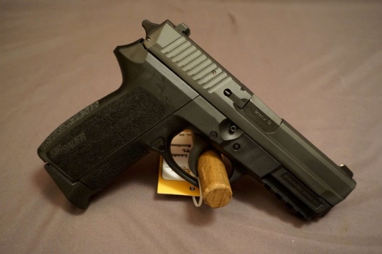 Sig Sauer M. SP2022 9mm Semi-auto Pistol