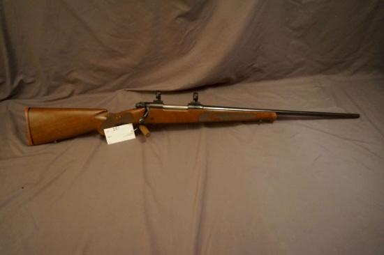 Winchester M. 70 XTR Featherweight 7mm Mauser B/A Rifle