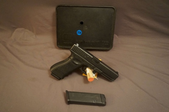 Glock M. 22 .40S&W Semi-auto Pistol