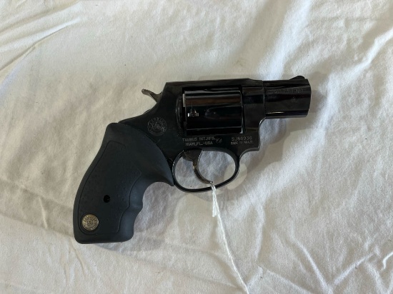 Taurus 85