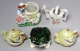 Grouping of Older Porcelain Decorative Teapots, Planter and Frog, Made in Japan